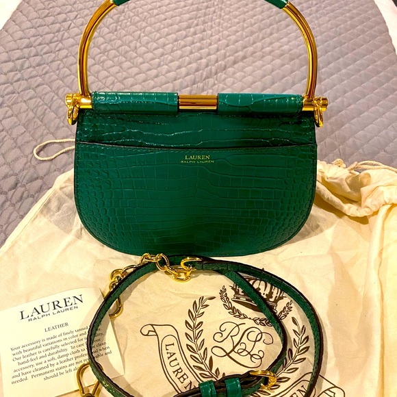 Lauren Ralph Lauren Handbags - Lauren Ralph Lauren 💯 authentic NWOT   Excellent condition
